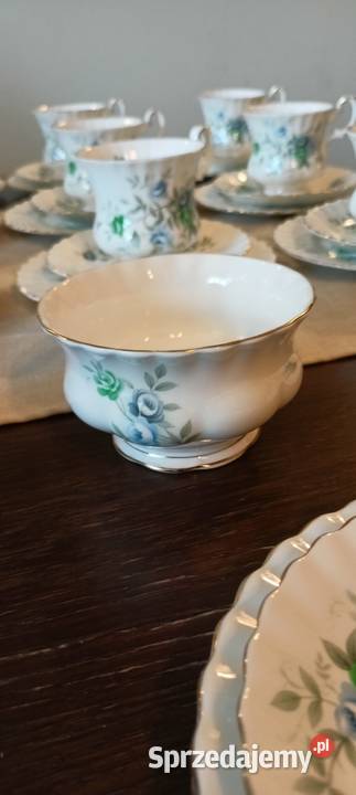 Zastawa Royal Albert sprzedam