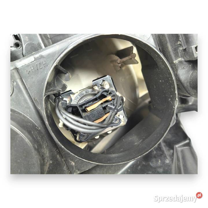 LAMPA PRAWA Renault Clio III LIFT 0912 prawy osobowe Motoryzacja Chełm