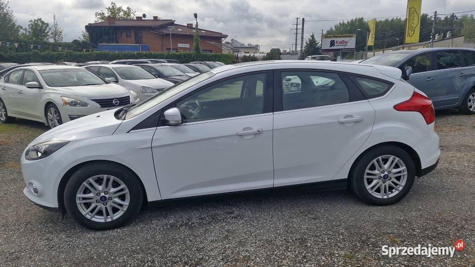 Ford Focus Mk3 10 benzyna 125 światła przeciwmgielne śląskie