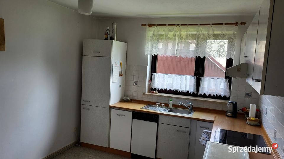 Dom na sprzedaz asfalt