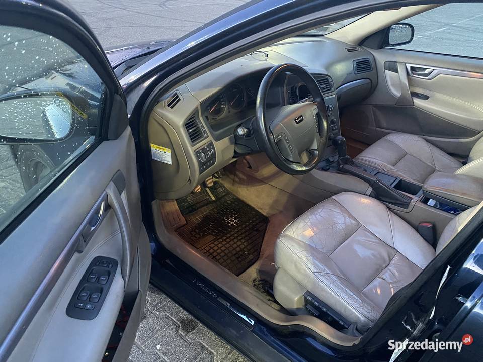 Volvo V70 II 20T 180 koni Benzyna LPG MANUAL skórzana tapicerka Poznań