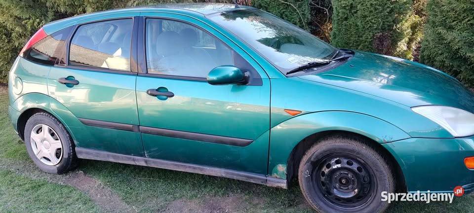 2000 Ford Focus 16 benzyna Tyrawa Wołoska sanok zielony sprzedam