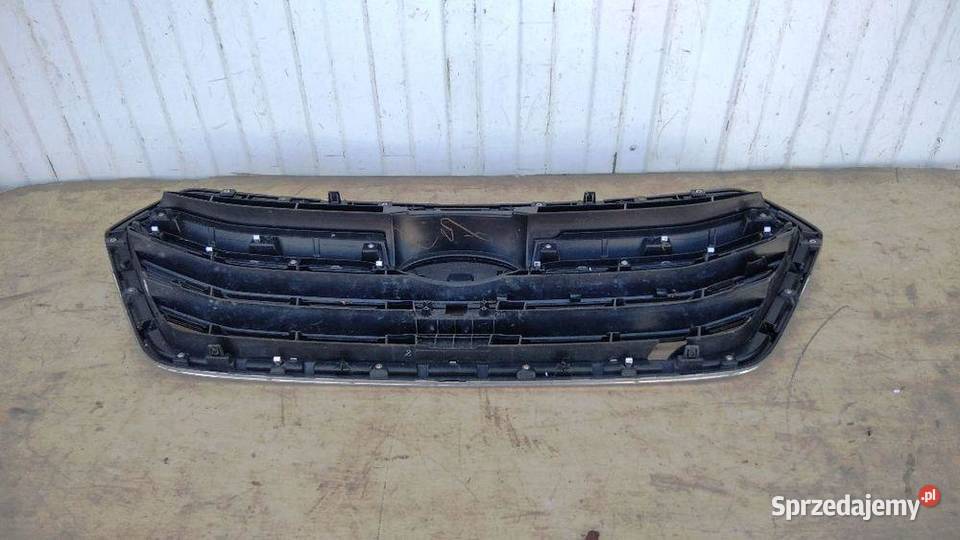 SUBARU OUTBACK 17 GRILL ATRAPA