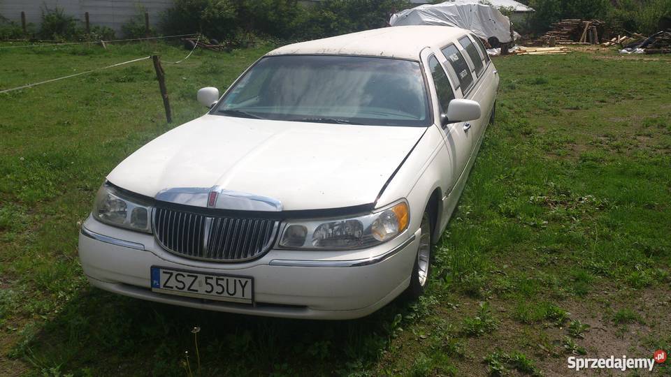 Sprzedam Limuzyna Lincoln 2001 9 osobowy aluminiowe felgi Stepień