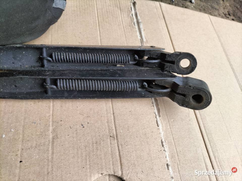 NISSAN TERRANO II 2 RAMIĘ PRZEDNIEJ WYCIERACZKI sprzedam