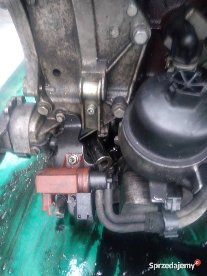 Silnik 20 TDCi 140hp uszkodzony na części sprzedam