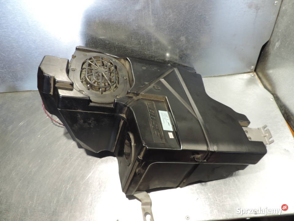 WZMACNIACZ TUBA SUBWOOFER BOSE MERCEDES W203