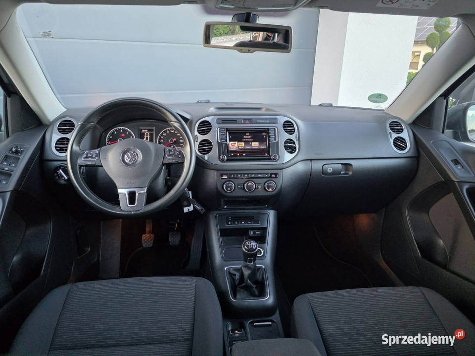Volkswagen Tiguan bezwypadkowy zadbany w gniazdo SD Czarnków sprzedam