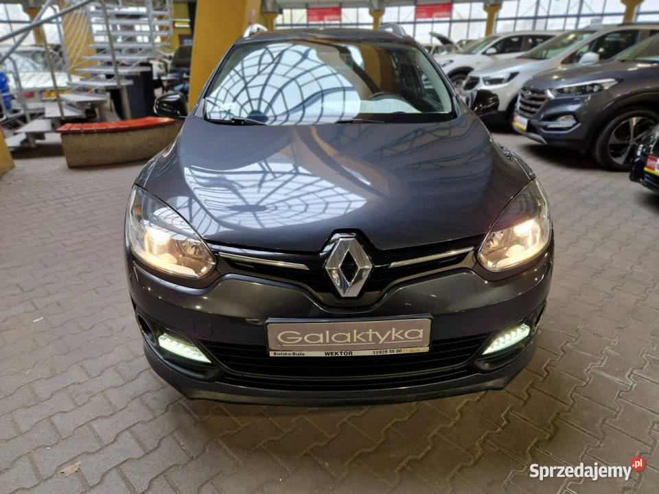 Renault Megane opis W podanej Roczna Gwarancja bluetooth
