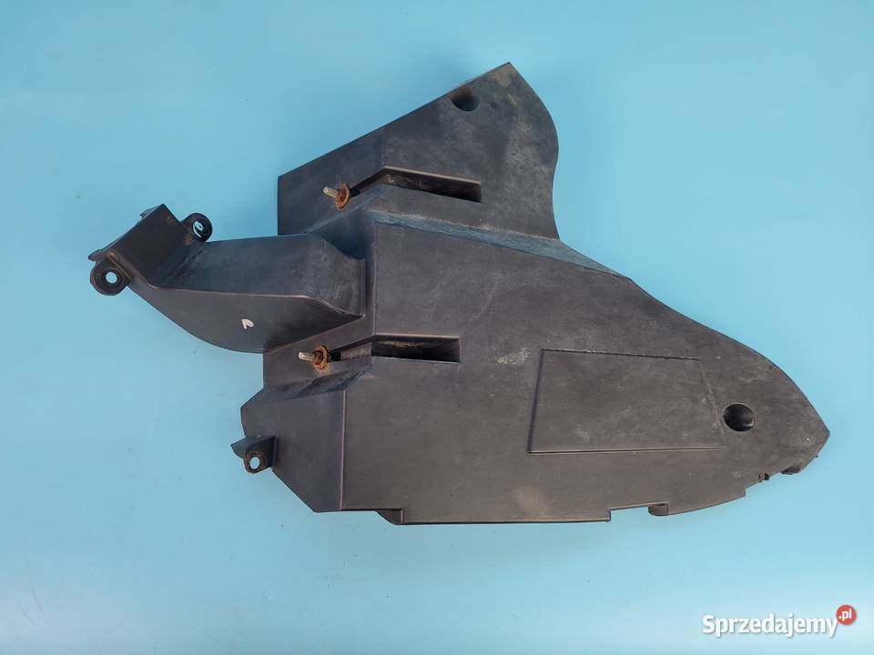 CASE IH PUMA 145 12r POKRYWA OSŁONA PRAWA Kolno