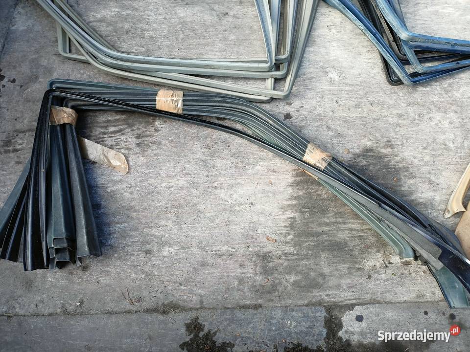 Mercedes W124 listwa wokół szyby drzwi sedan Skarżysko-Kamienna