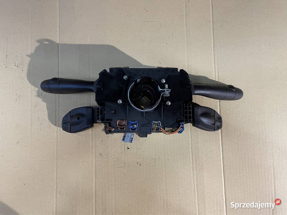 96611302XT przełącznik zespolony Citroen c5 II 2 osobowe Szczecin