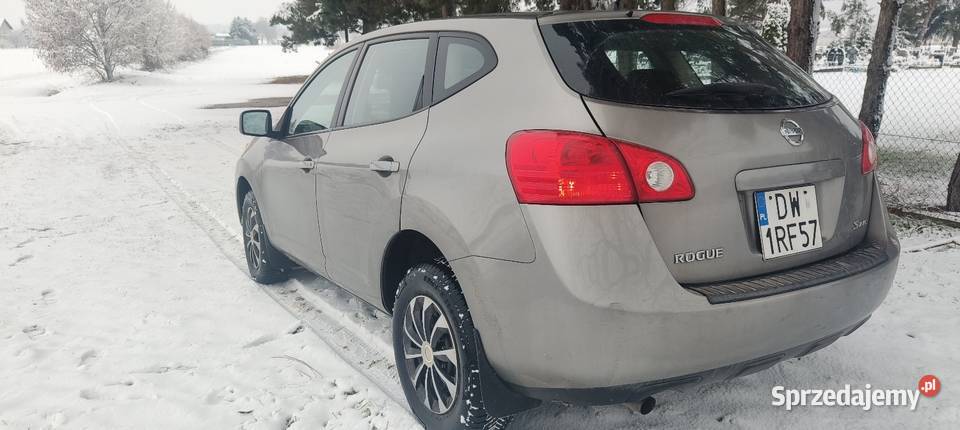 Śliczny Nissan Rogue 4x4 automat Rogue