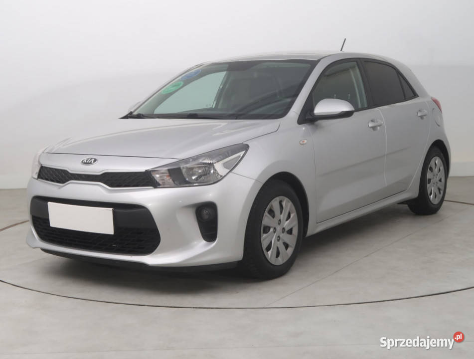 Kia Rio 125 CVVT światła przeciwmgielne sprzedam