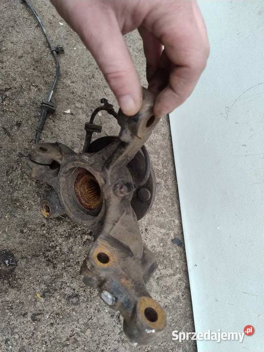 ZWROTNICA LEWY PRZÓD FORD FIESTA MK7 14 TDCI Zwrotnice
