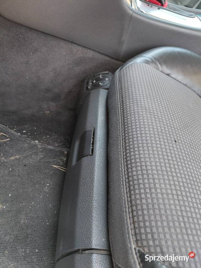 Mercedes Benz w211 E klasa 32 cdi Avangarde 320cm3 Iłża sprzedam