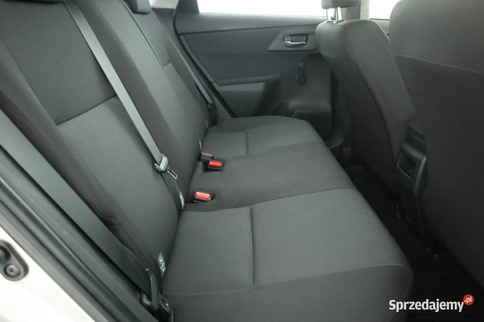 Toyota Auris 16 Valvematic isofix Piaseczno sprzedam
