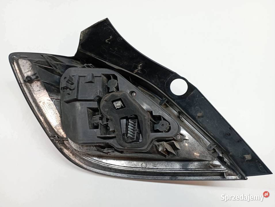 LAMPA TYŁ PRAWA 5D HB Opel Astra III 20042014 H świętokrzyskie