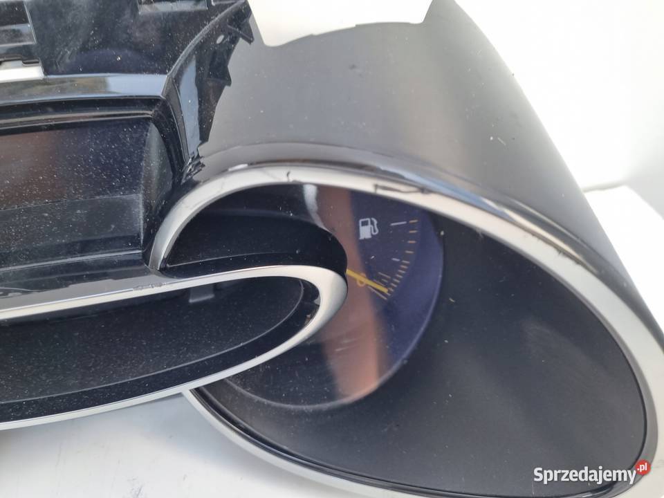 Renault Clio IV 12 09 TCE benzyna LICZNIK ZEGARY Rudka