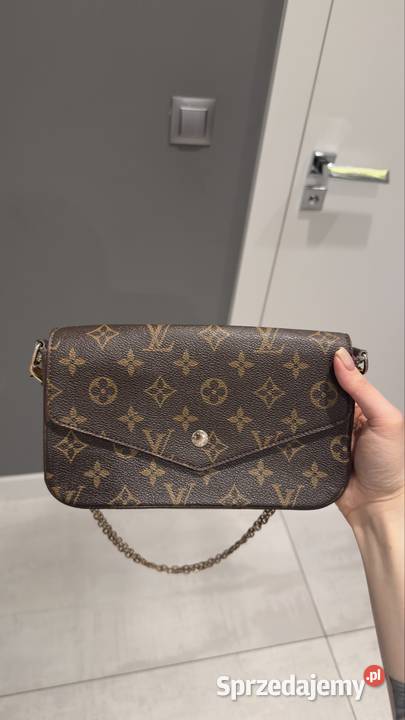 Mała brązowa torebka na złotym łańcuszku Katowice sprzedam