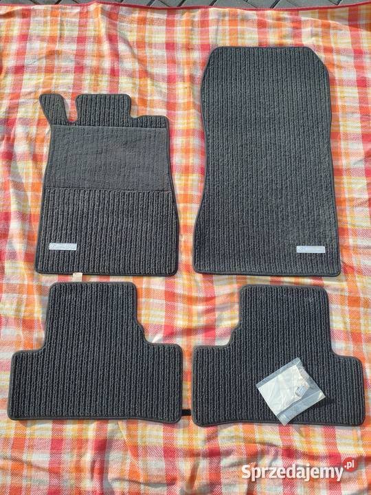 Oryginalne dywaniki rypsowe Mercedes CLK W208 Bolewice
