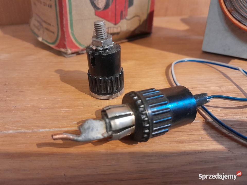 Stara lampka samochodowa zabytek PRL retro Dąbrowa Górnicza