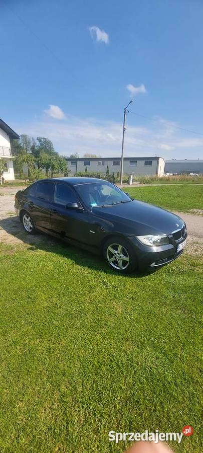 BMW 318i 20 2008r czarny