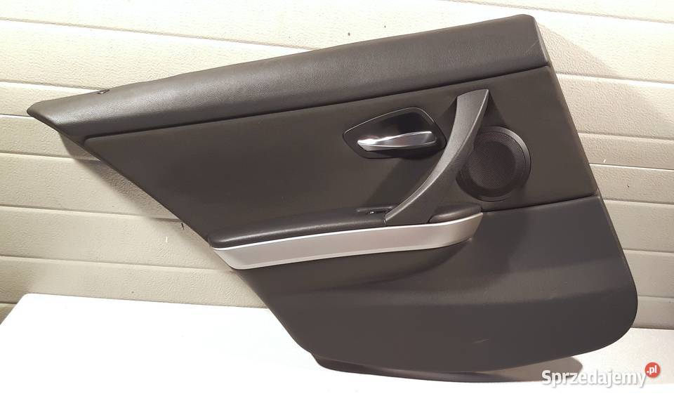 BOCZEK DRZWI LEWY TYŁ BMW E91 Mielęcin