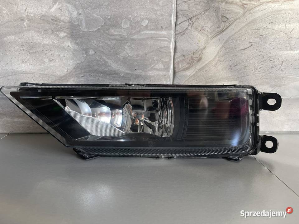 VW TIGUAN 2 LEWY HALOGEN Ostroróg