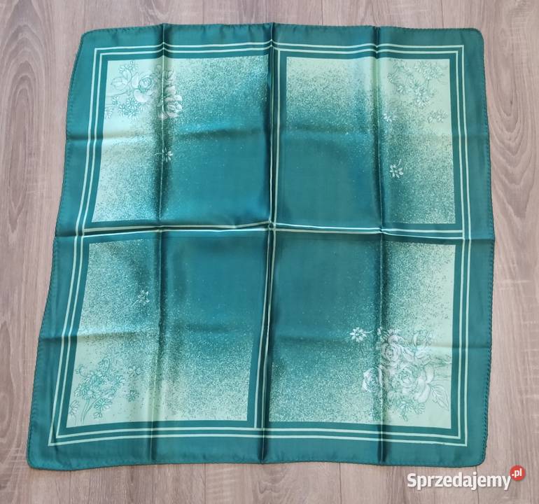 Chusta damska KWIATY KWADRATY Rozmiar uniwersalny Hajnówka