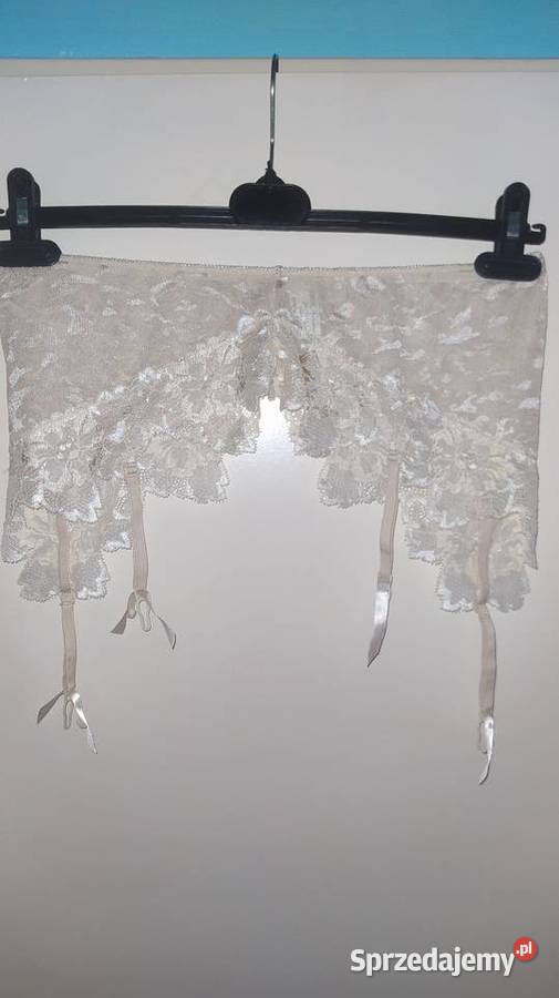 Boski nowy koronkowy pas do pończoch ecru Asos Pozostałe sprzedam