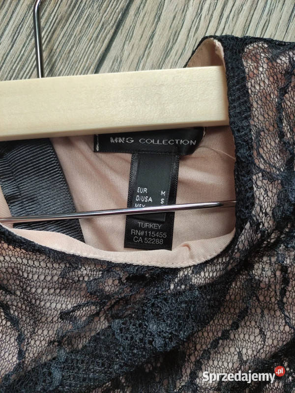 Czarna elegancka sukienka Mango z koronkową górą Dąbrowica