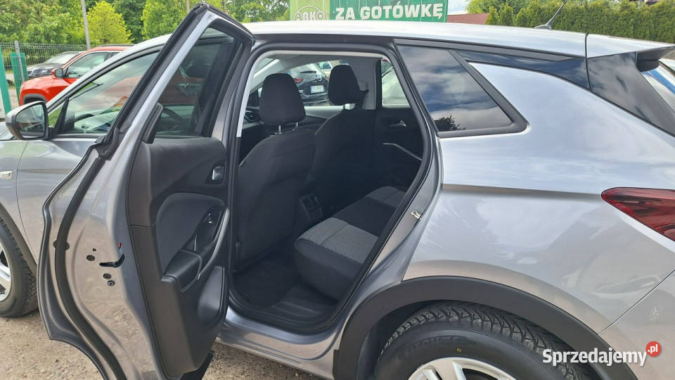 Opel Grandland X Benzyna Serwisowany lakier metallic sprzedam