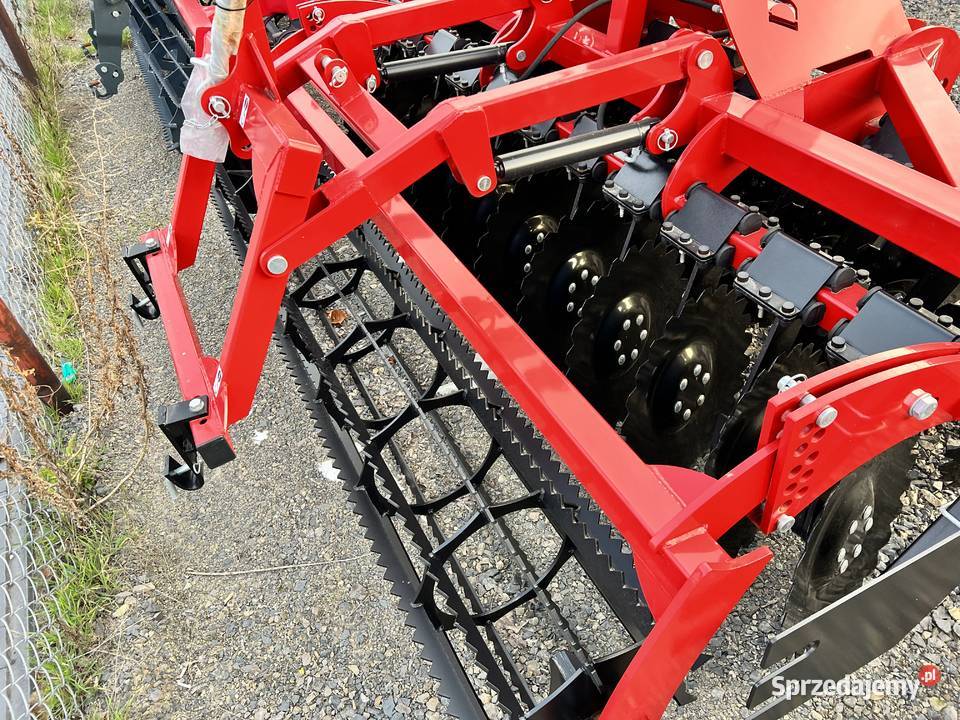 Agregat talerzowy Brona TUR 30 DEXWAL agrolift kujawsko-pomorskie Golub-Dobrzyń