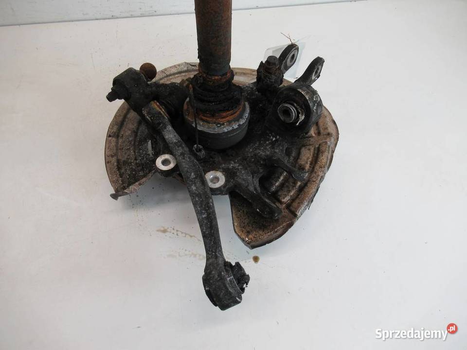 ZWROTNICA PIASTA PRAWA TYŁ BMW F22