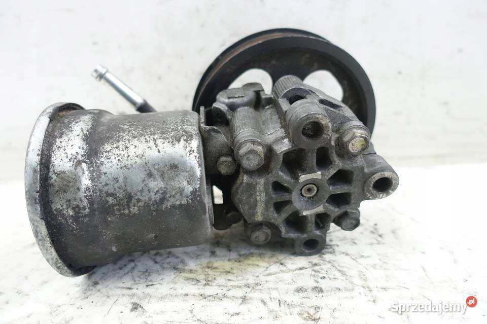 Toyota RAV4 RAV4 III 22 D4D POMPA WSPOMAGANIA osobowe Chełm