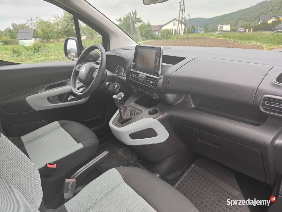 Citroen Berlingo 2020r 15 102 mały przebieg 115 Wielka Wieś