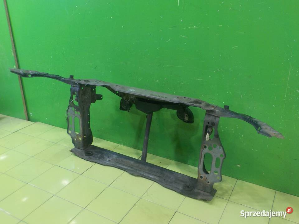 LEXUS IS II LIFT 25 B 10r SEDAN 4D pas przedni Suków