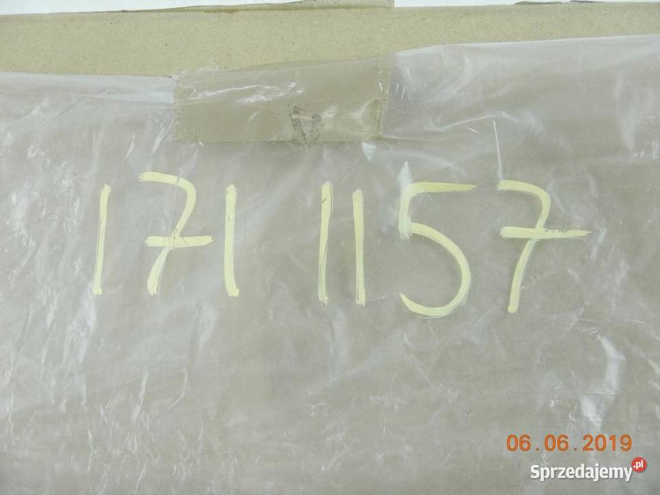 ZAŚLEPKA DRZWI PRAWY TYŁ FORD C 10 MK2 ASO Osłony i zaślepki