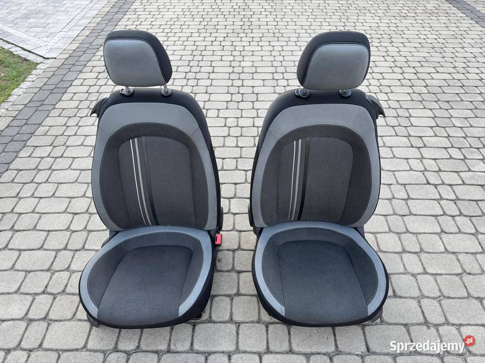 Fotele Fiat Grande i Punto 3D śląskie Kończyce Małe sprzedam