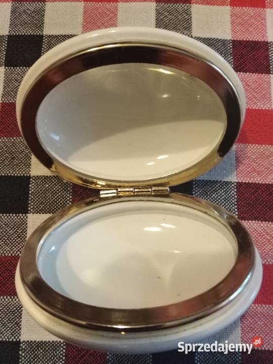 Porcelanowe puzderko Porcelana i szkło Miejsce Piastowe