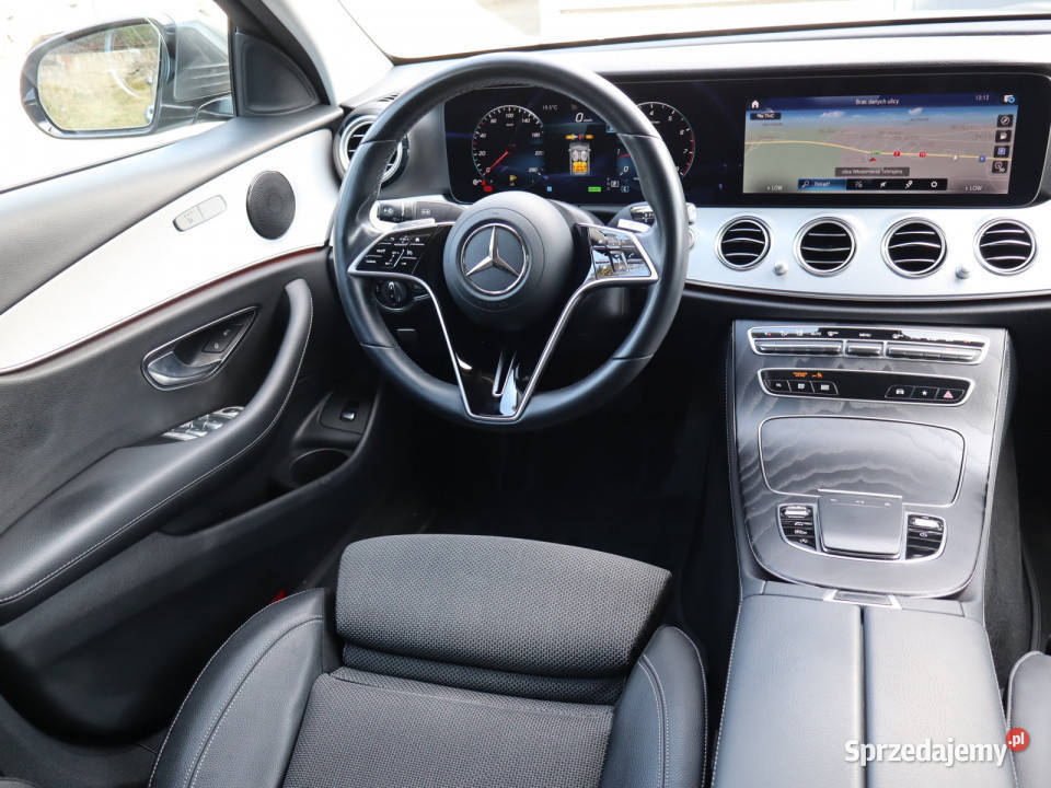 Mercedes E E 200 Piaseczno