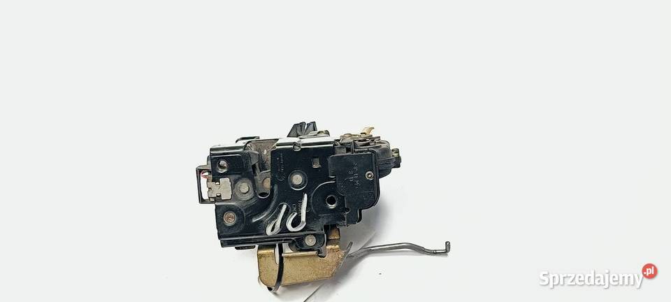 ZAMEK DRZWI PP AUDI A6 C5 osobowe Lipno