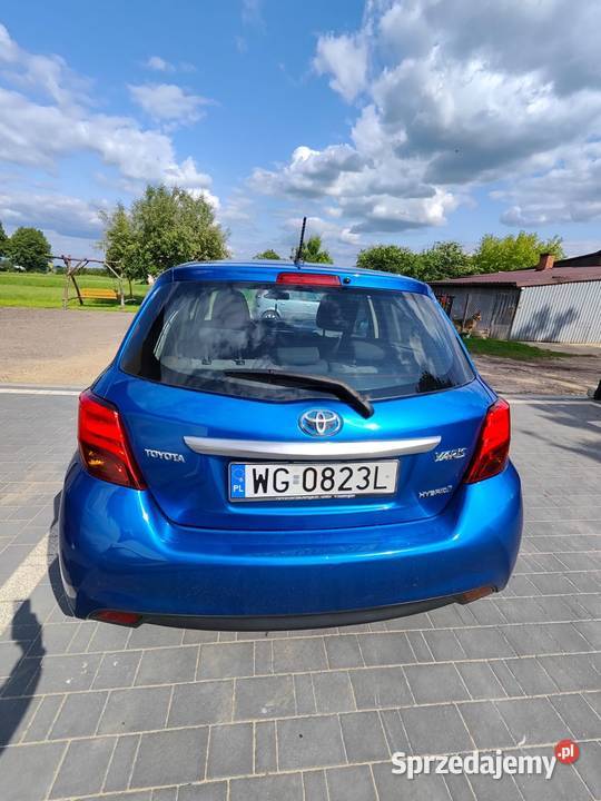Toyota Yaris III 15 hybryd 2014 polift automatyczna Motoryzacja Garwolin