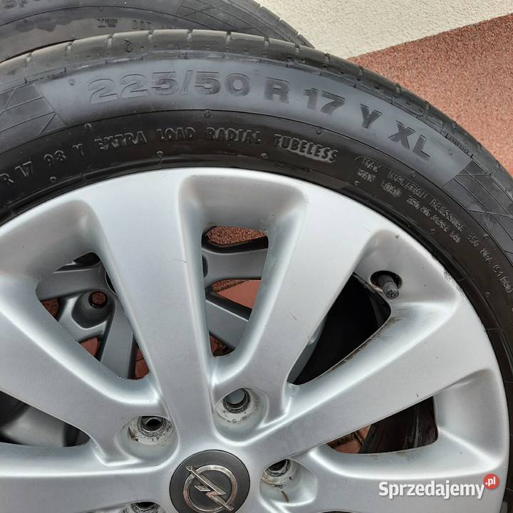 Felgi aluminiowe Opel Zafira C 5x115 17 stan Koła i felgi