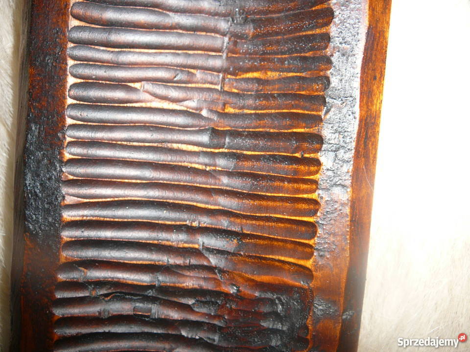 Lampa drewno duża rzeźbiona ścienna rzeźba ze Wrocław