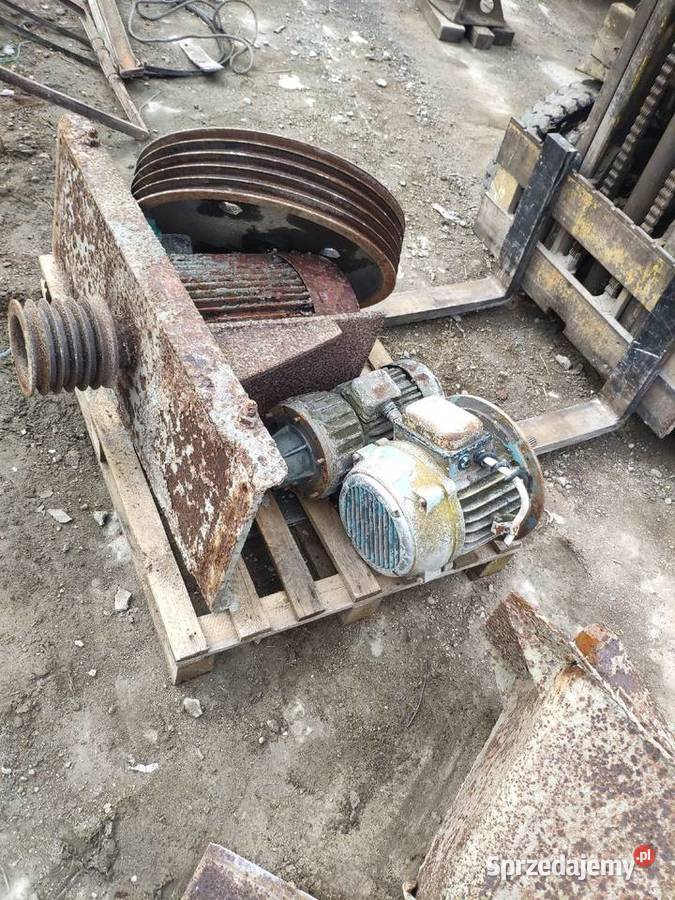 Silnik 22 kW solidne koła pasowe Gniezno sprzedam