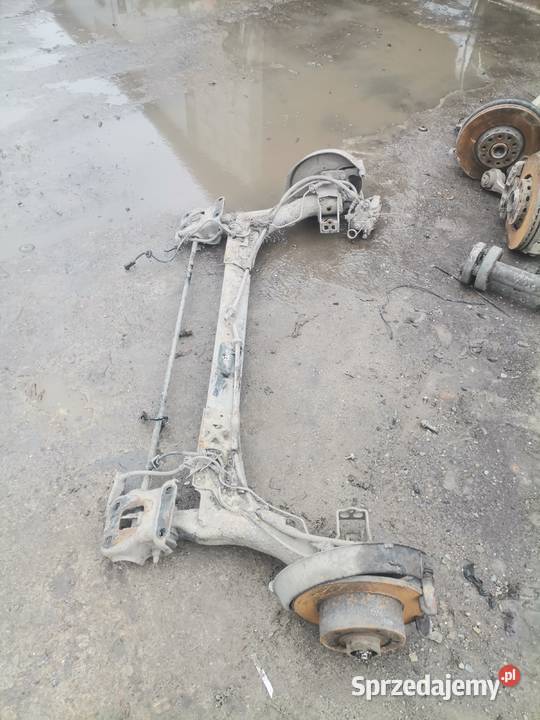 Belka Oś Zawieszenie Tył Audi A4 B5 Kombi osobowe lubelskie Pogorzelec
