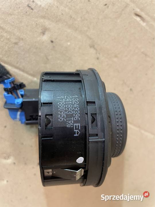 Włącznik świateł 13249396 opel corsa d wyposażenie elektryczne