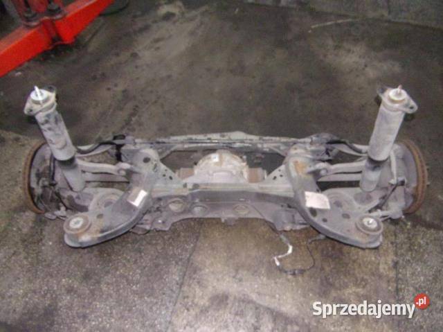 PÓŁOŚ LEWY TYŁ THEMA II 300C 30 CRD sprzedam